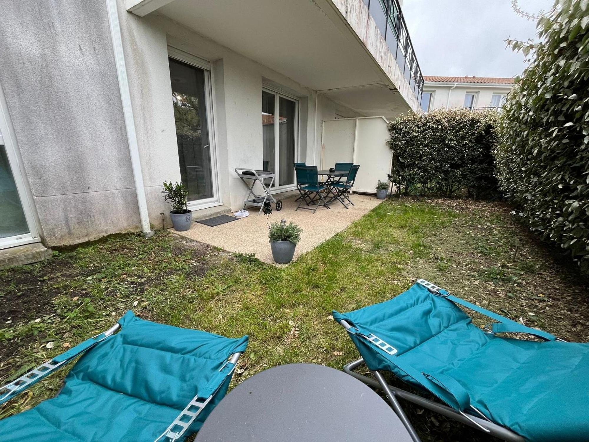Appartement Avec Jardin A Rochefort Zewnętrze zdjęcie